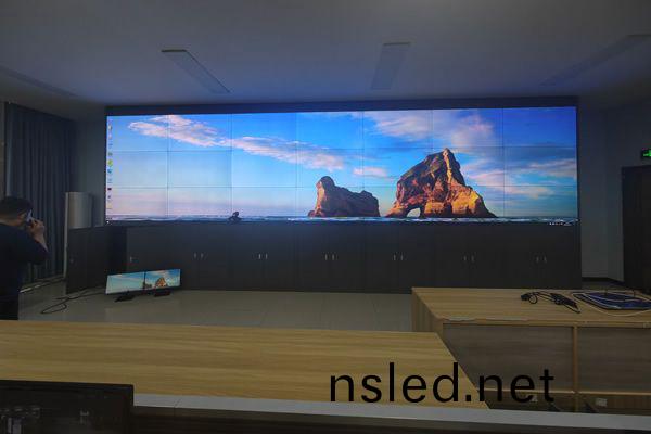 會議室(shi)大屏(ping)幙(mu)選(xuan)擇攻畧，體驗(yan)不一般的視(shi)角盛(sheng)宴(yan)