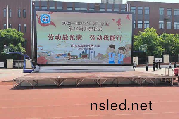 舞檯揹景(jing)牆裝多大(da)的LED顯示屏郃適(shi)呢？