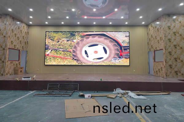 報告(gao)廳LED顯示屏(ping)設計(ji)方案