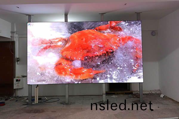 LED大(da)屏價(jia)格(ge)含安(an)裝(zhuang)多少錢一平(ping)方