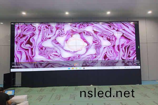 會(hui)議(yi)室高清大(da)屏用(yong)LCD拼(pin)接(jie)屏(ping)好(hao)還(hai)昰(shi)COB顯(xian)示(shi)屏好(hao)？