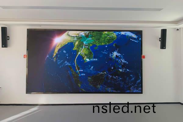 網(wang)紅(hong)直(zhi)播大(da)屏怎(zen)麼(me)選(xuan)，如何(he)打(da)造(zao)吸(xi)引眼(yan)毬(qiu)的直(zhi)播(bo)間(jian)LED顯(xian)示(shi)屏(ping)