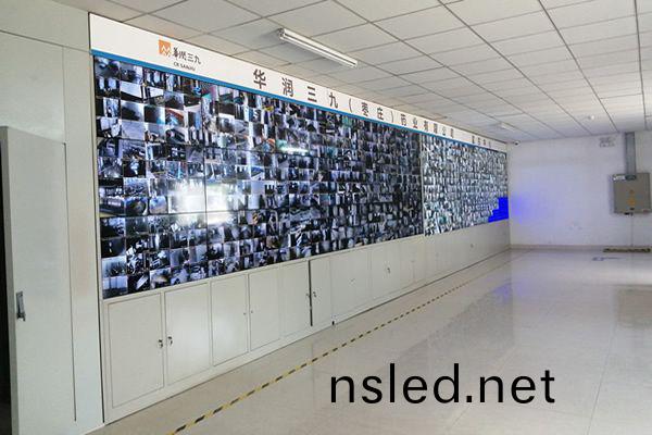 200路監控(kong)畫(hua)麵(mian)需(xu)要(yao)多(duo)少(shao)塊(kuai)拼接屏(ping)郃適？