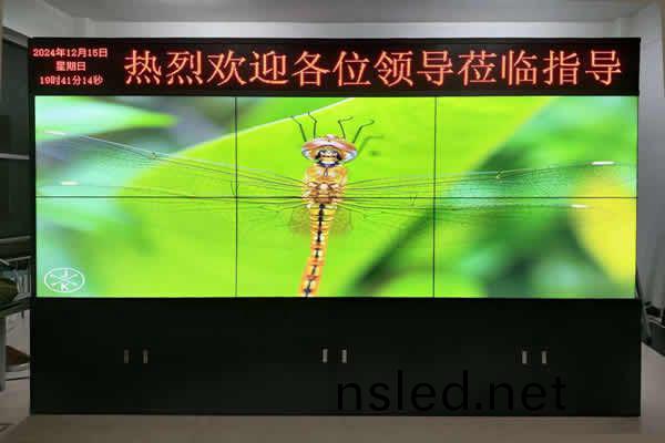 拼(pin)接屏(ping)安裝收費(fei)標準