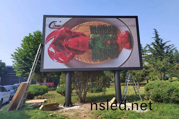 戶(hu)外LED顯(xian)示(shi)屏(ping)怎麼(me)選(xuan)擇(ze)？