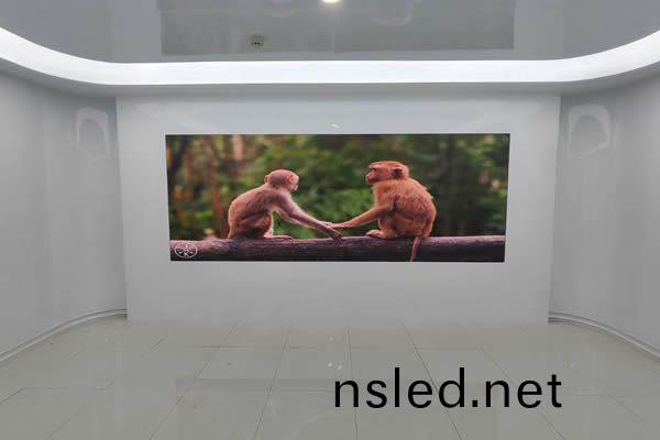 LED顯(xian)示屏(ping)的(de)特點與(yu)行業應用(yong)優(you)勢(shi)分(fen)析(xi)