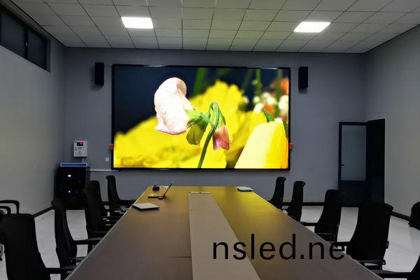 會(hui)議室(shi)顯示大(da)屏怎(zen)麼(me)選擇(ze)？推薦LED顯示屏(ping)
