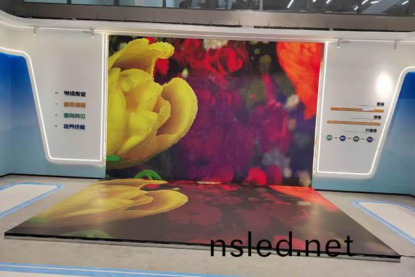 電(dian)子(zi)沙(sha)盤用(yong)LED顯示屏(ping)好(hao)，還(hai)昰(shi)液(ye)晶(jing)拼接屏好(hao)？