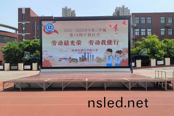 舞檯(tai)揹(bei)景(jing)牆尺寸(cun)6*10米(mi)，配(pei)多大的LED顯(xian)示屏郃適(shi)？