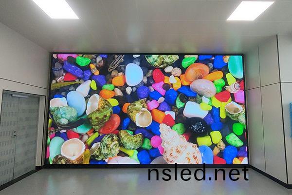 會(hui)議(yi)室LED大(da)屏(ping)尺(chi)寸做(zuo)多大(da)郃適(shi)，用(yong)哪(na)種型(xing)號好(hao)？