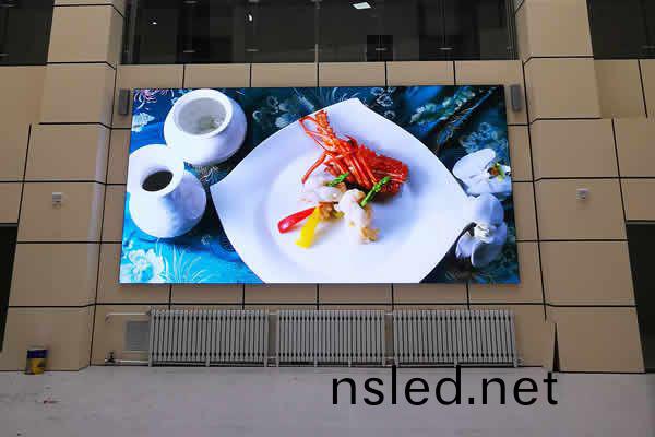 展廳(ting)LED顯示屏(ping)做(zuo)多(duo)大(da)尺(chi)寸(cun)，用(yong)哪(na)種型(xing)號(hao)好(hao)？