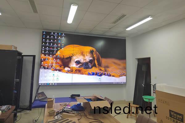 液(ye)晶(jing)拼接(jie)屏