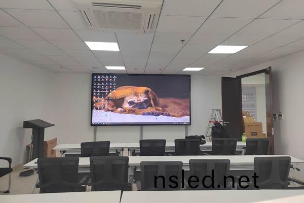 LED顯(xian)示屏(ping)