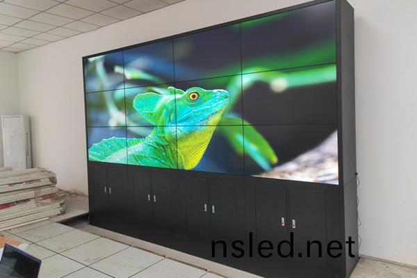 液晶(jing)拼接(jie)屏