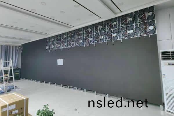 LED箱(xiang)體(ti)